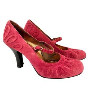 Tribeca by Kenneth Cole Pinkish Purple Suede Leather Embossed Heels Size 7.5